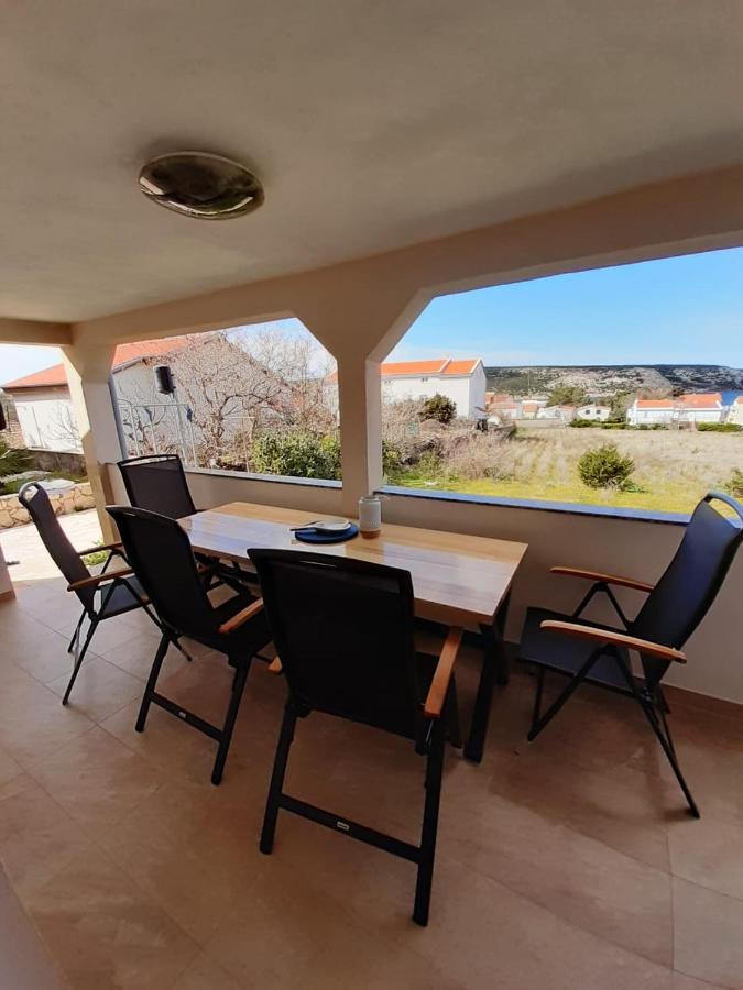 Apartment Ena Stara Novalja